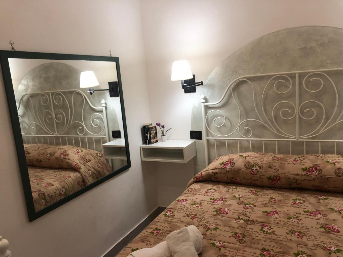 Casa Vacanza Nina 17 Aeroporto di Catania Fontana Rossa Esterno foto