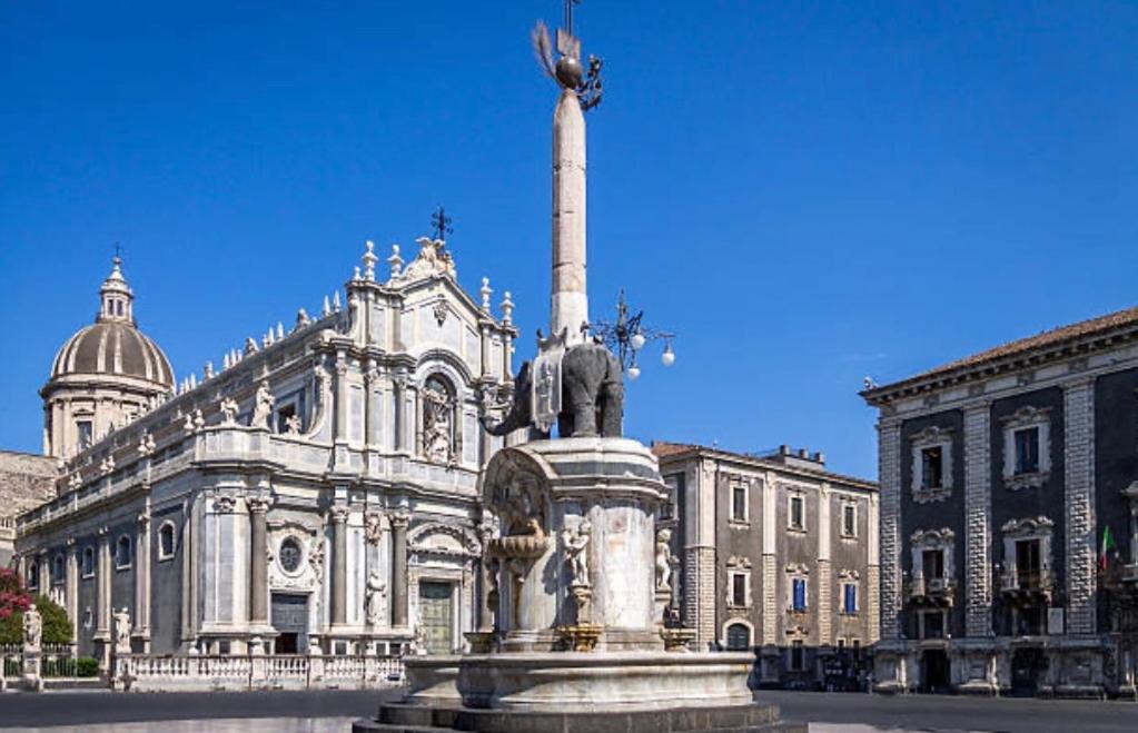 Casa Vacanza Nina 17 Aeroporto di Catania Fontana Rossa Esterno foto